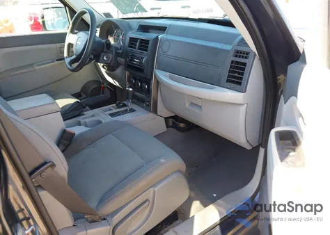 2008 Jeep Liberty Sport from USA, damaged, VIN 1J8GN28K08W199554